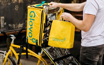 NOU! Glovo livrează de astăzi …