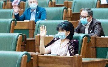 Liberalii prinși cu cioara vopsită! …