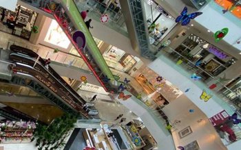 Uvertura Mall s-a redeschis clienților …