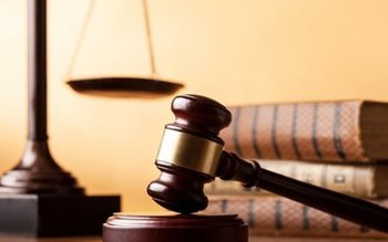 Doi tineri din Botoșani judecați …