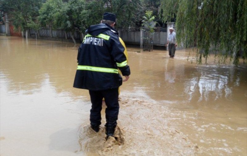 ALERTĂ după ce trei baraje din Ucraina au cedat – Peste 80 de persoane din satul Baranca evacuate