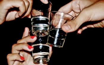 Botoșani: Adolescentă în comă alcoolică …