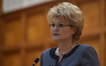 Mihaela Huncă: Cu mască sau …