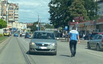 Şofer în vârstă de 71 …