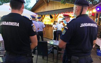 Distracția de la terasele din …