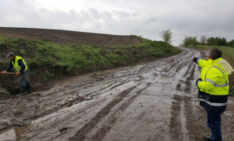 Peste 9700 mii lei alocați județului Botoșani pentru refacerea infrastructurii rutiere afectată de inundații