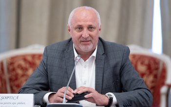 Vicepremierul Raluca Țurcan și ministru …