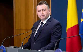 Nelu Tătaru, privind starea de …