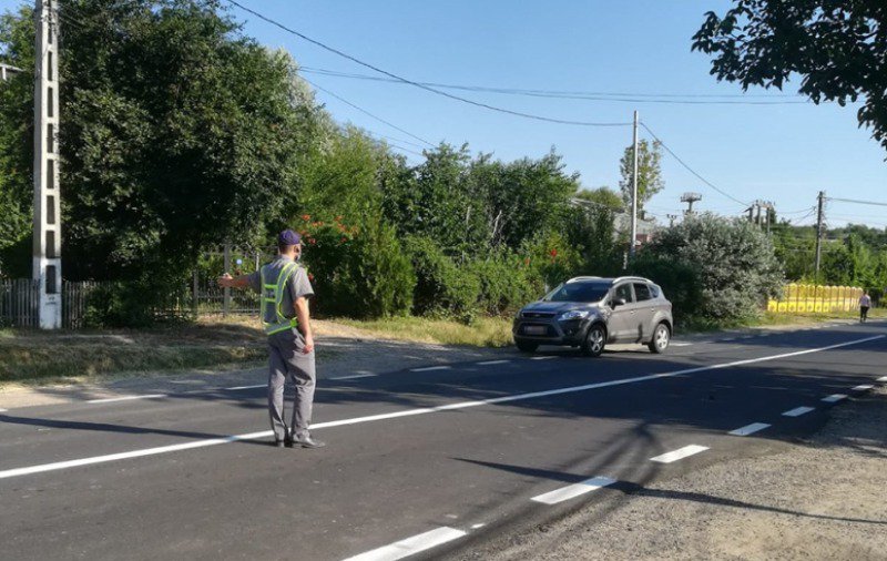 Botoșănean în stare de ebrietate, depistat la volan de poliţiştii de frontieră din Dorohoi