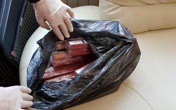 Peste 750 de pachete de …