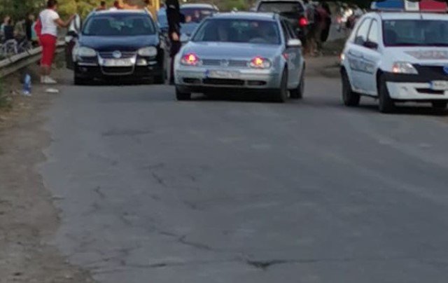 Accident! Fetiță de șapte ani lovită de mașină pe un drum din județul Botoșani