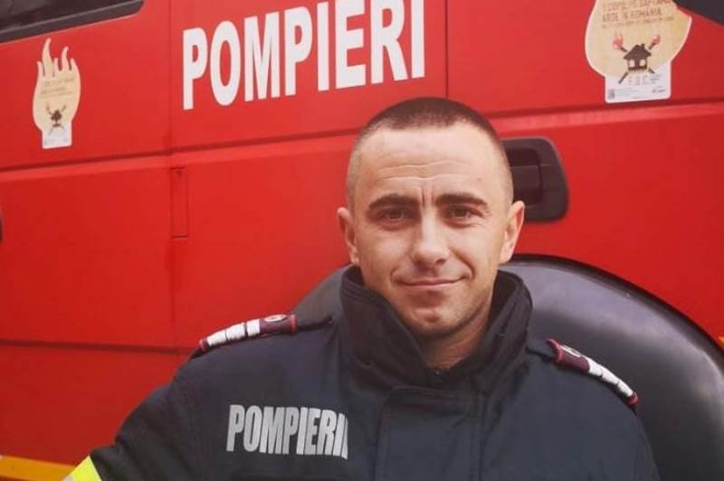 Pompierul din Dorohoi care a salvat un bărbat căzut într-o fântână, felicitat de Ministerului Afacerilor Interne