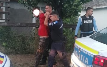 Tânăr arestat după ce și-a …