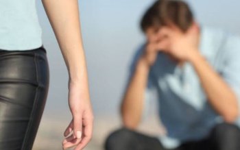 De-a râsul-plânsul! Un tânăr din …