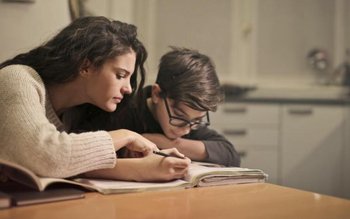 Este OFICIAL! Părinţii vor primi …