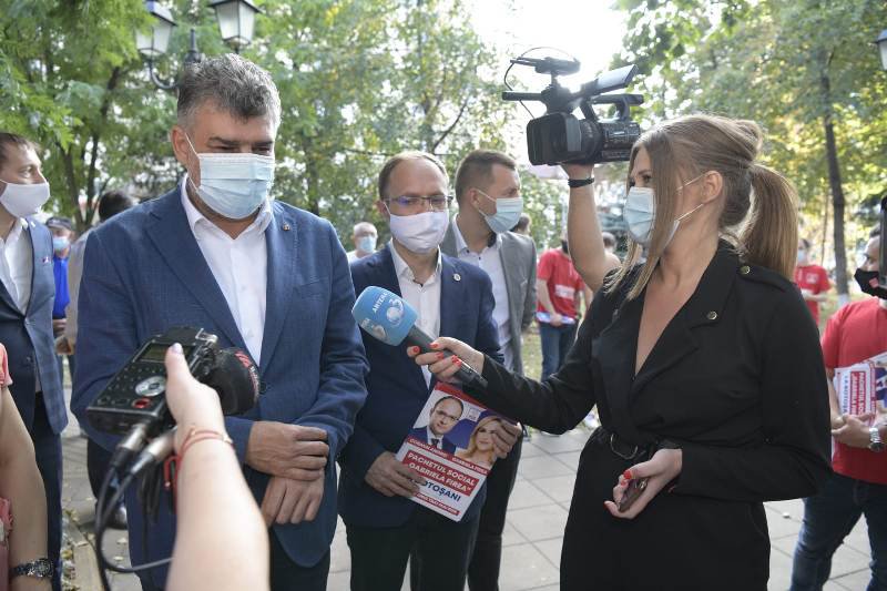 Pachetul social „GABRIELA FIREA” pentru protejarea sănătății familiilor și copiilor a fost lansat la Botoșani de candidații PSD Doina Federovici și Cosmin Andrei - FOTO
