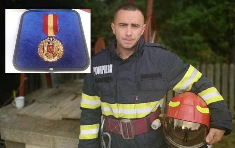 Pompier din Dorohoi recompensat de Ministrul Vela cu distincția „Emblema de onoare a I.G.S.U.” - FOTO