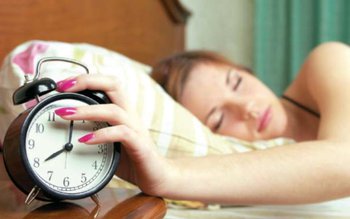 De câte ore de somn …