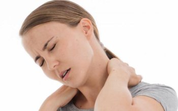 Trosnirea gâtului poate provoca un …