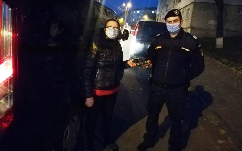 Portofel furat în zona străzii Grivița, recuperat de jandarmii botoșăneni