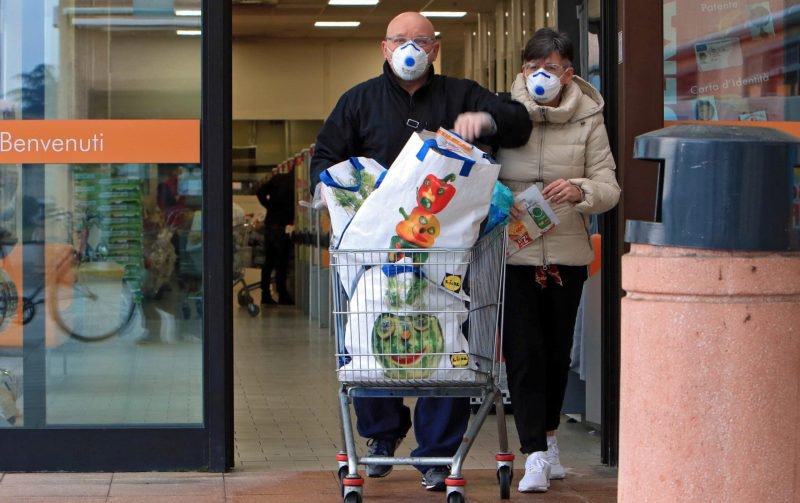 Avertizare! În cazul în care ai cumpărat acest produs din supermarket, aruncă-l sau returnează-l de urgenţă