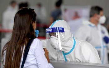 Austria va începe testarea în …