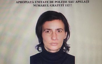 Botoșăneancă de 52 de ani, …