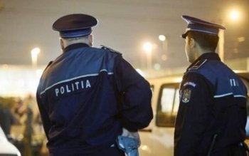 Femeia plecată de acasă în …