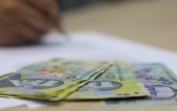 Se dau 500 de lei …