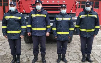 Patru pompieri botoșăneni sunt îngerii …