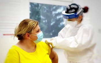 Vaccinul explicat pentru tineri, curioși …