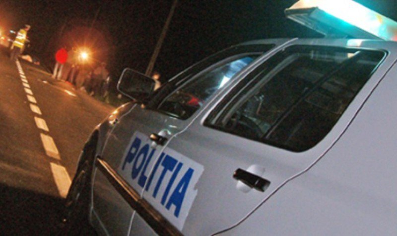 Accident rutier sub semnul întrebării. Șoferul a dispărut fără urmă