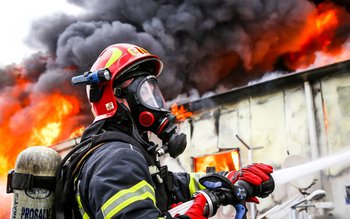 Trei familii din George Enescu, …