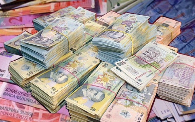 Se schimbă banii în România! Află momentul în care moneda națională va dispărea