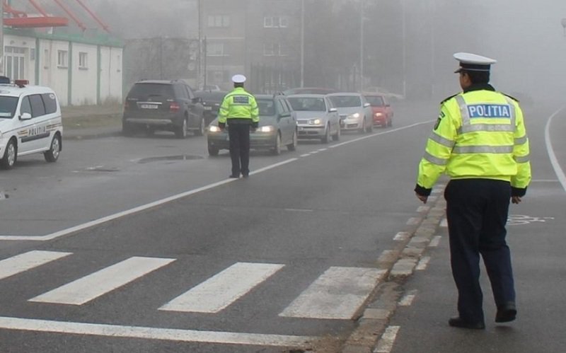 Razie în trafic. Poliţia a dat amenzi de peste 12.000 de lei