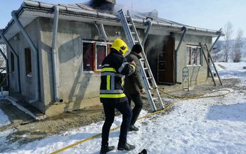 Locuința afectată de un incendiu …