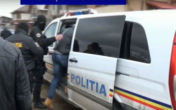 Tânăr reținut după ce a …