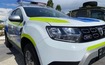 Autospeciale noi pentru poliţiştii de …