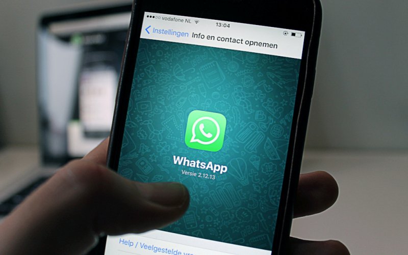 Rețeaua de socializare WhatsApp vine cu noi termene și condiții