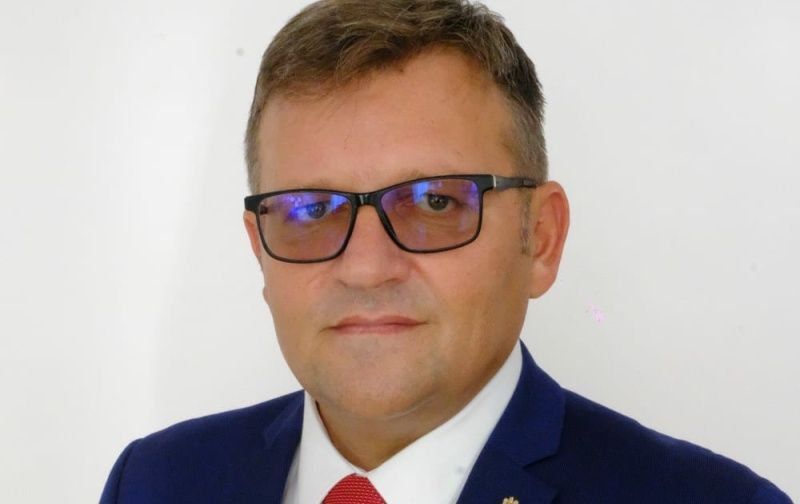 Marius Budăi: „Care dezvoltare, domnilor liberali? Dați-ne măcar un singur exemplu al unui proiect pe care l-ați susținut pentru județul Botoșani!”