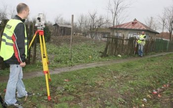 Aproape 800 de cărți funciare …