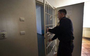 Botoșăneni luați pe sus și …