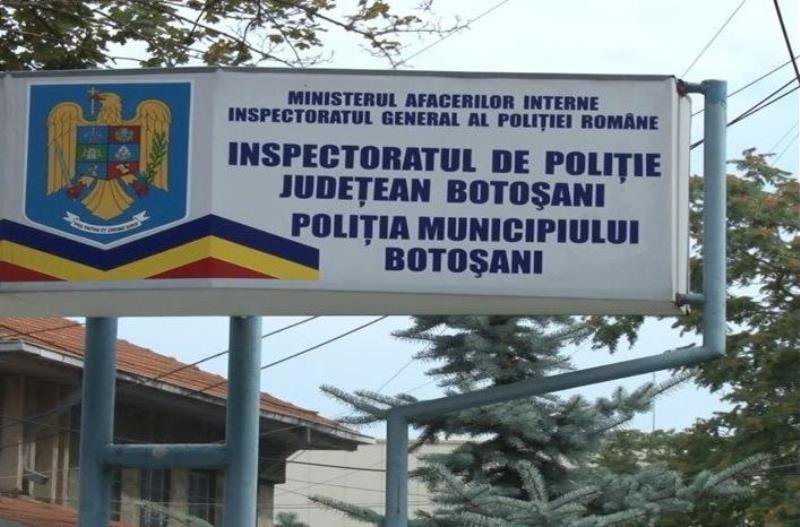 Reacția IPJ Botoșani după ce un tavan dintr-un birou s-a prăbușit