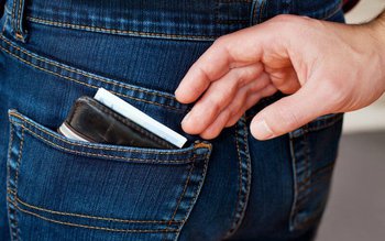 Bărbat din Botoșani reținut pentru …