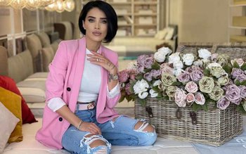 Cât câștigă Adelina Pestrițu din …