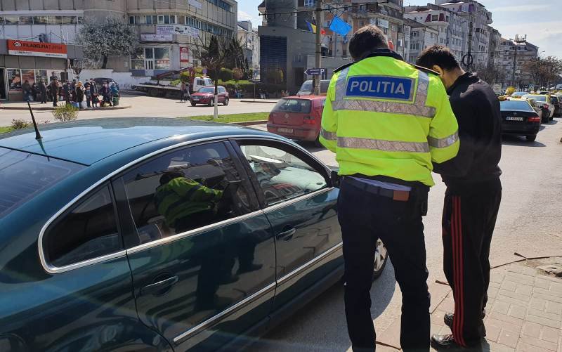 Acțiune a polițiștilor din Botoșani. Rutierii au dat amenzi pe bandă rulantă - FOTO