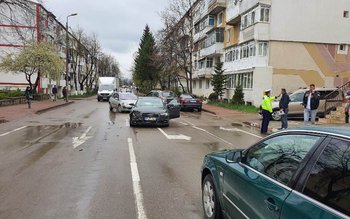 Doi șoferi au rămas fără …