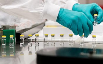 Începe vaccinarea în cabinetele medicilor …