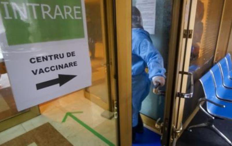 Proiectul „O zi liberă pentru vaccinare”, adoptat în Comisia pentru Muncă