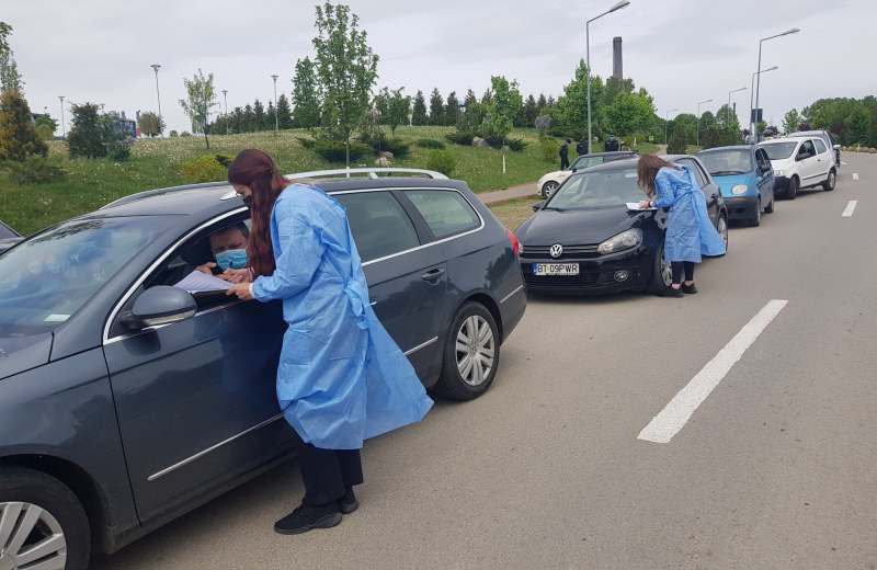 BOTOȘANI: Vaccinare drive-thru în Cornișa – FOTO